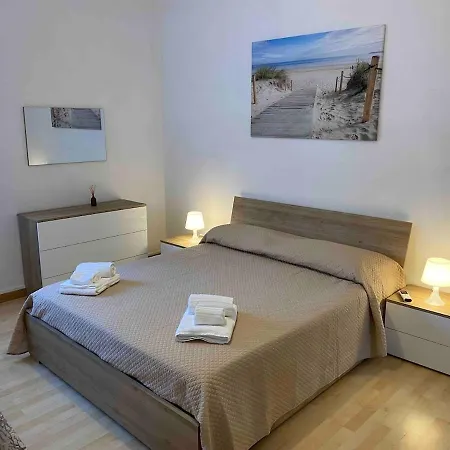 Апартаменты Pineta Mare Seaside Park Виареджо